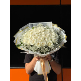 41 BEYAZ GÜL BUKETİ